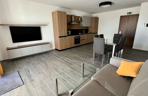 San Gwann Apartment | ★ Central LUX Apartment ★ w/POOL & 10m² terrace ➞