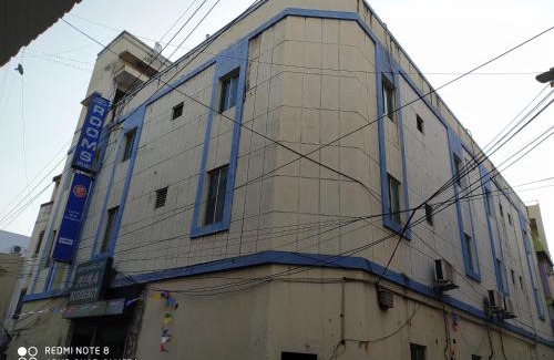 Periamet House | Central Mina Residency- only for Indians