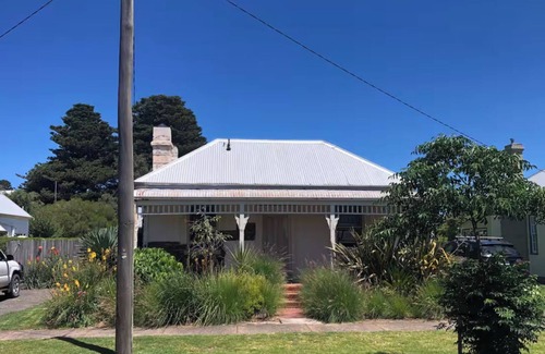 Port Fairy Cottage | Central PORT FAIRY cottage
