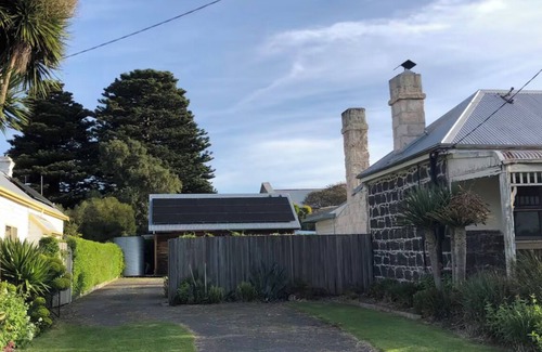 Port Fairy Cottage | Central PORT FAIRY cottage