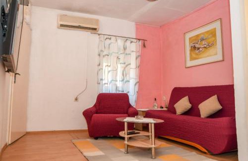Komiza Apartment | Central sea view apartment