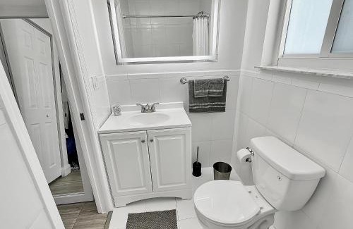Coral Way Apartment | Central Studio 17