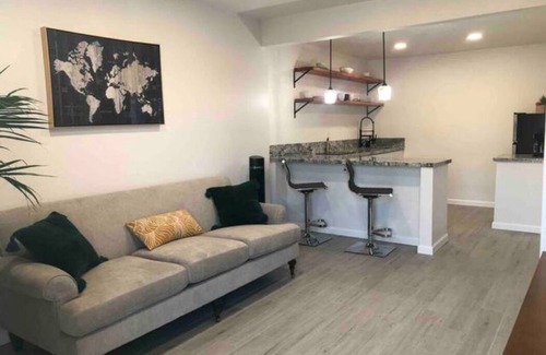 Mesa House | Centrally located 2 bedroom unit