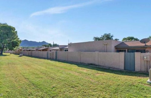 North Mountain House | Centrally Located Phoenix Escape