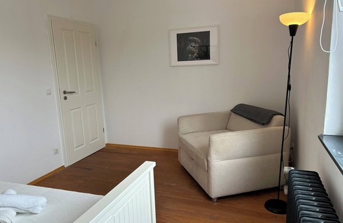 Hohenfelde Apartment | Centrally located, small apartment with kitchen and shower room 2