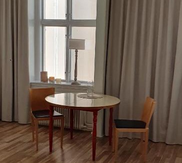 Skovde Apartment | Centrum lägenhet