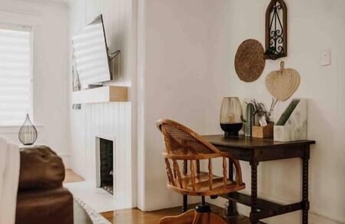 Campbellton House | Century charm 1, near downtown and hospital