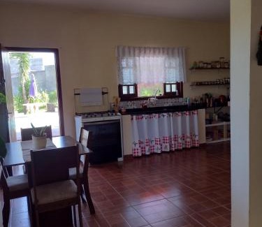 Santa Branca House | Chácara Recanto na represa