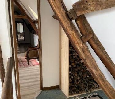 Maisnieres House | Château d'Harcelaines