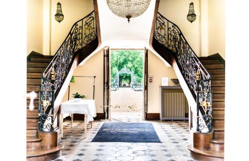 Vitry-la-Ville Bed & Breakfast | Château de Vitry-la-Ville