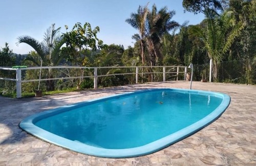 Juquitiba House | Chácara Canto das Águas with waterfall inside the property