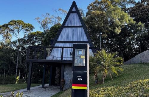 Sao Pedro de Alcantara Ski Chalet | Chalé com hidro, lareira e cozinha, perto Floripa