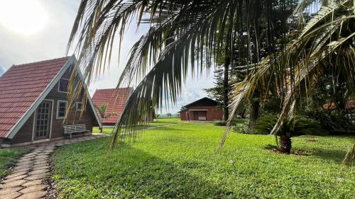 Rolandia Cabin | Chalé Rancho Ouro Verde RO