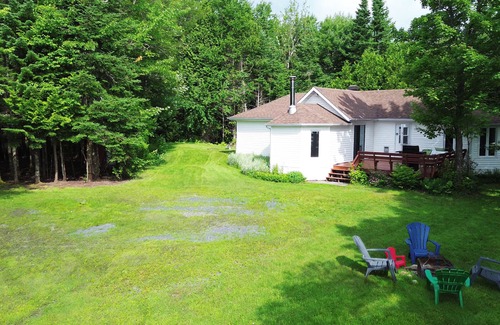 Sainte-Cecile-de-Whitton Ski Chalet | Chalet l'Oasis - Nature immersion and starlit nights by the lake
