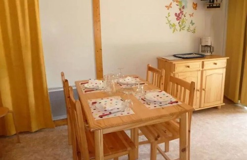 Champagnole Ski Chalet | Chalet 2 Schlafzimmer - v 5 Personen