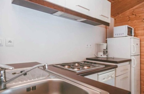 Monclar-de-Quercy Ski Chalet | Chalet 3 étoiles - Piscine - eebbib