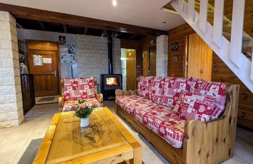 Basse-sur-le-Rupt House | Chalet 3 étoiles avec sauna près de La Bresse - FR-1-589-18