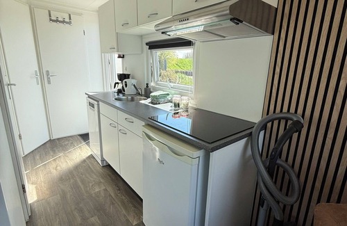 Anna Paulowna Ski Chalet | Chalet 3 Next to the Amstelmeer & Wadden Sea! Air conditioning! Private terrace!