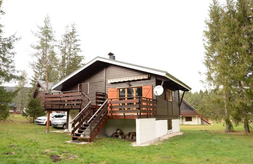 Lans-en-Vercors Ski Chalet | Chalet 3km from Villard and 4 from Lans en Vercors.