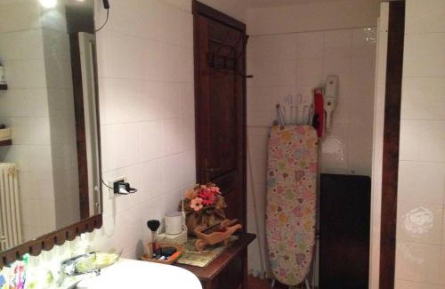 La Salle Apartment | Chalet a La salle Affittasi grazioso e ampio monolocale CIR n 0095