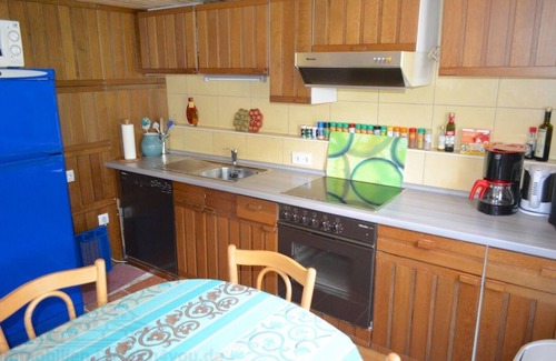 Harz House | Chalet am Bergflüsschen mit Sauna & Riesentrampolin & Waldschwimmbad