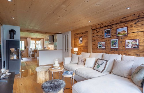 Lenk Apartment | Chalet Bijou+ 1 OG by Interhome