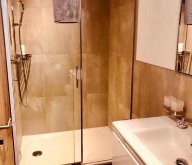 Grindelwald Apartment | Chalet CARVE - Apartments EIGER, MOENCH and JUNGFRAU