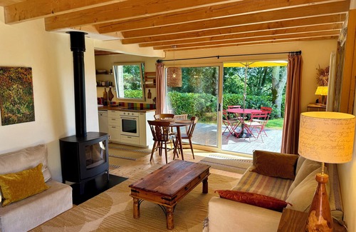 Fouesnant House | Châlet Cormoran, a little corner of paradise facing the ocean