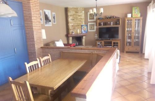 Cuzcurrita de Rio Tiron House | Chalet Cuzcurrita