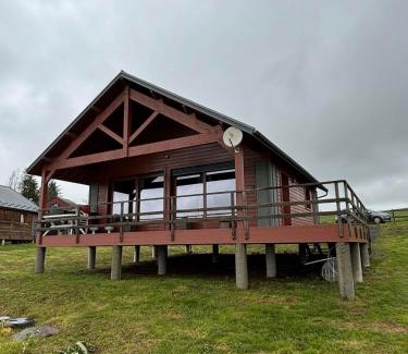 Montgreleix Ski Chalet | Chalet des Gardettes, belle vue 1220m d'altitude