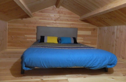 Le Lac-d'Issarles Ski Chalet | Chalet Face au LAC D'issarles Ardeche