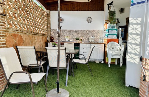 Almayate Bajo Ski Chalet | Chalet Ideal Para Familias, a 900m de la Playa !