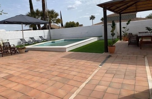 El Brillante House | Chalet in Córdoba · 5 bedrooms · 10 beds · 3.5 baths