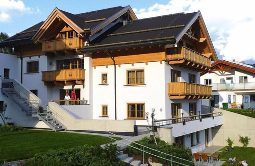 Fiss House | Chalet in Fiss with Panoramic Mountain Views
