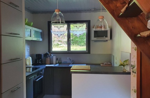 Le Poizat-Lalleyriat Ski Chalet | Chalet in quiet location Le Poizat