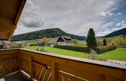 Mauterndorf House | Chalet in Mauterndorf near Ski Slopes