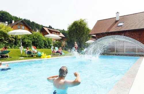 Schlierbach House | Chalet in Schlierbach near Ski Trails