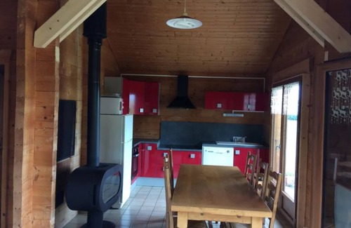 Lent Ski Chalet | Chalet in the heart of nature near a farm with animals
