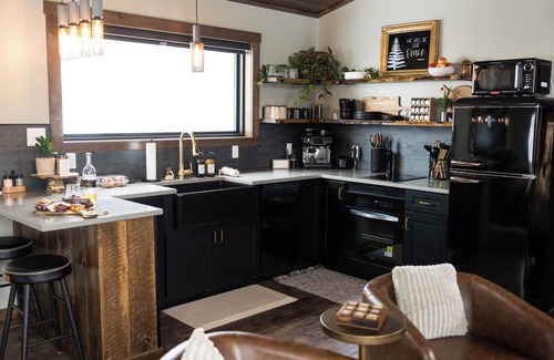 Swanton Ski Chalet | Chalet in the Orchard;Romance, Luxury, Relaxation -Movie theater, Sauna, Hot tub