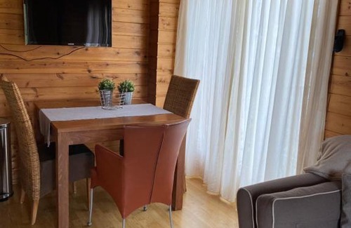 Maaseik Ski Chalet | Chalet La Meuse
