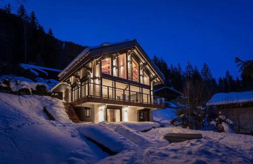 Chamonix City Centre Ski Chalet | Chalet La Source - Chamonix All Year