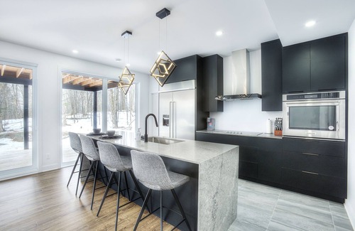 La Conception Ski Chalet | Chalet Lumina - The Mountain Majesty 4 brdrm, 4 bthrm near Mont-Tremblant