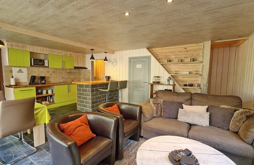 Barvaux House | Chalet near Durbuy with Garden & BBQ