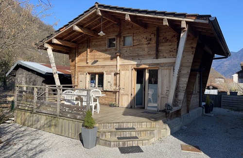 Faverges-Seythenex Ski Chalet | Chalet near hiking trails and Lake Annecy greenway