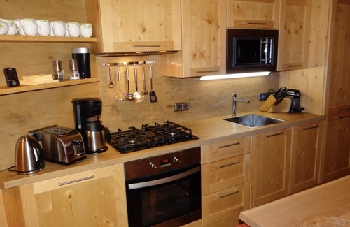 Distelberg House | Chalet/ski lodge in the TOP ski area directly at the 5 * campsite Aufenfeld