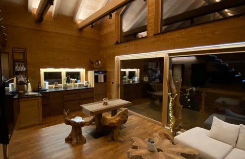Hirschegg Ski Chalet | Chalet Sound of Nature - Pool and panorama sauna
