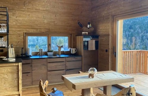 Hirschegg Ski Chalet | Chalet Sound of Nature - Pool and panorama sauna