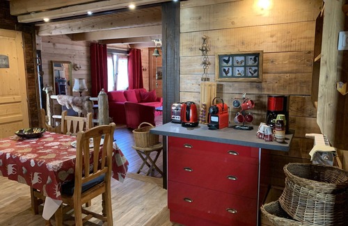 Val-de-Chaise Ski Chalet | CHALET THERMESAY/9 people - summer/winter