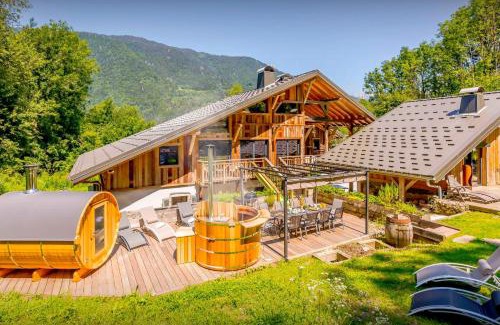 La Riviere-Enverse Ski Chalet | Chalet Vivaldaim - OVO Network