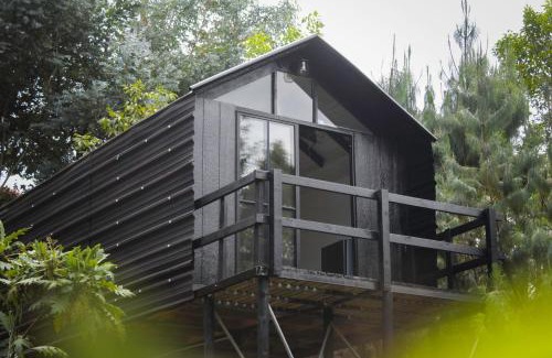 Los Nomos House | Chalets en Santa Elena en medio del Bosque